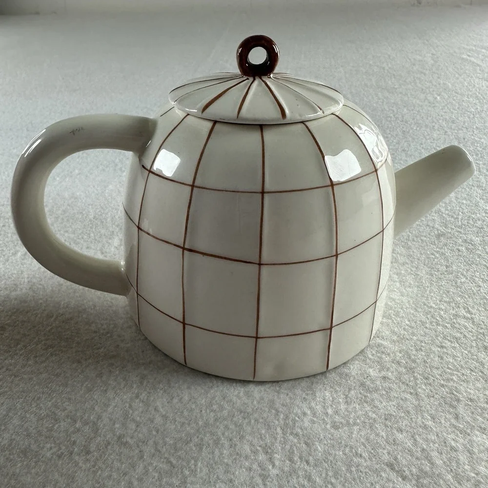 Vintage 1997 Giftco Warner Bros‎ Tweety Bird Ceramic Teapot Lid Looney Tunes